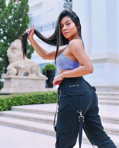 Ingrid Ohara (@oharaingrid) • Instagram photos and videos.
